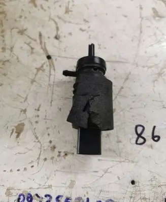 BMW 3 E46 Windscreen/windshield washer pump