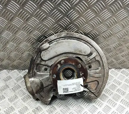 Mercedes-Benz GLE W167 Rear wheel hub A1674233200 A1673571000