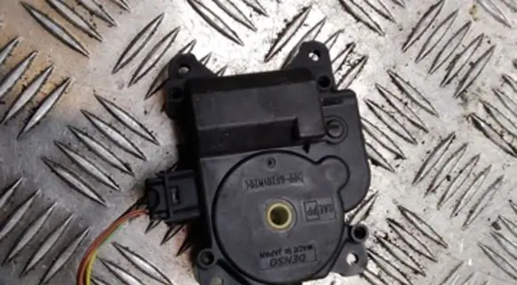 Toyota Prius (XW20) A/C air flow flap actuator/motor 0637007440