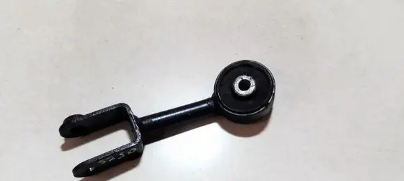 Alfa Romeo 147 Engine mount bracket