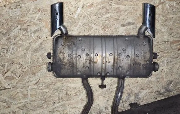 Jaguar XK - XKR Muffler/silencer W835K244CA