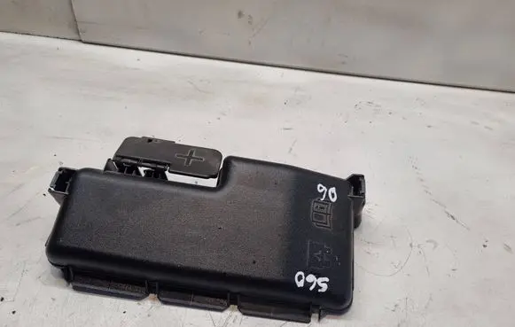 Volvo S60 Fuse box cover 30728133