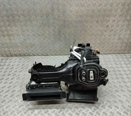 Volkswagen Multivan T6 Interior heater climate box assembly 7T0819945B 7T2816005