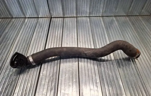 Volvo V40 Engine coolant pipe/hose 31319312