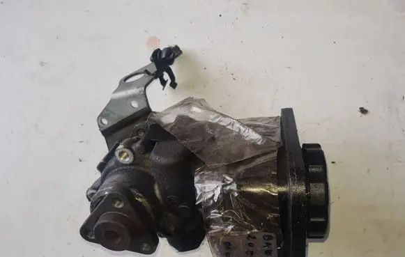 BMW 3 E46 Power steering pump