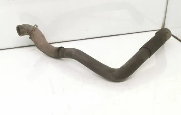 Mercedes-Benz B W245 Engine coolant pipe/hose