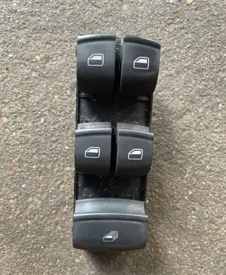 Audi A3 S3 8P Electric window control switch
