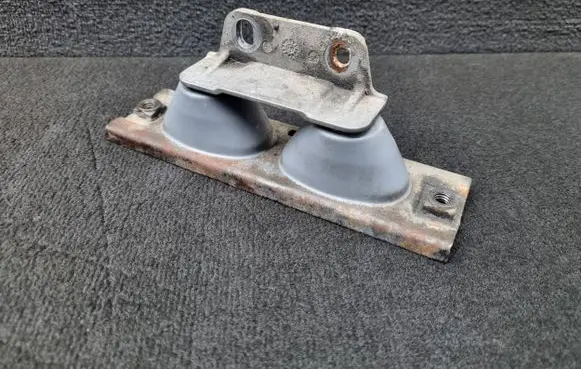 Muffler mount bracket/holder