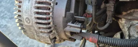 BMW 5 E60 E61 Generator/alternator 7802929