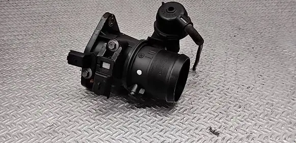 Citroen C4 I Throttle valve 9660110780 DA0079815