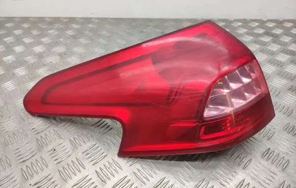 Citroen C5 Rear/tail lights 9681074180