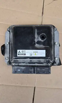 Mitsubishi ASX Engine control unit/module 1860C481