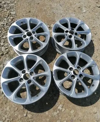 Smart ForTwo II R15 alloy rim A4534014000