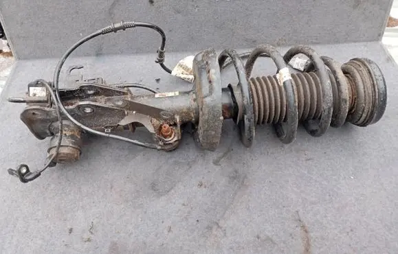 Opel Insignia A Front shock absorber with coil spring 13319741