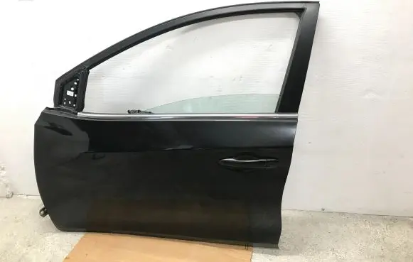 Nissan Pulsar Front door 241253ZL0D 241253ZL0D3