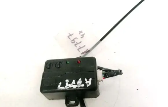 Volkswagen PASSAT B6 Alarm control unit/module 
