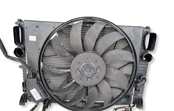 Mercedes-Benz E W211 Air conditioning (A/C) fan (condenser) A2115000493