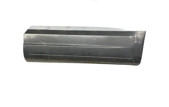 Volkswagen Tiguan Rear door trim (molding) 5N0854949E