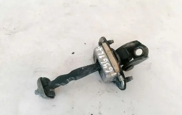 Ford Focus Rear door check strap stopper