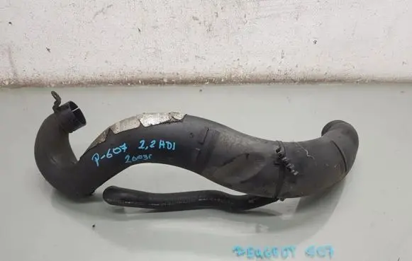 Peugeot 607 Air intake hose/pipe
