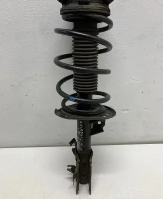 Nissan Qashqai Front shock absorber with coil spring 54303JD01A