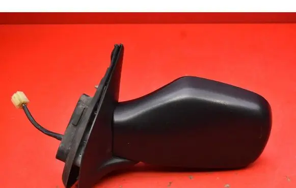 Front door electric wing mirror