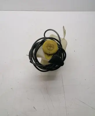 Opel Signum Windshield washer fluid reservoir/tank