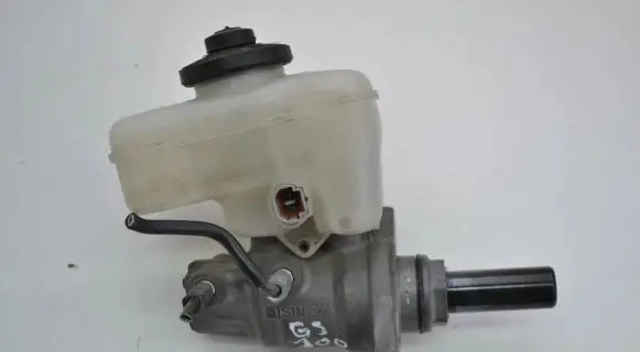 Lexus GS 300 350 430 450H Master brake cylinder