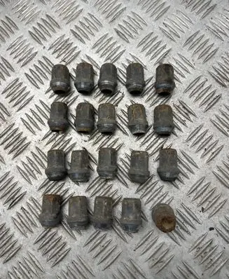 Nissan Murano Z51 Nuts/bolts 