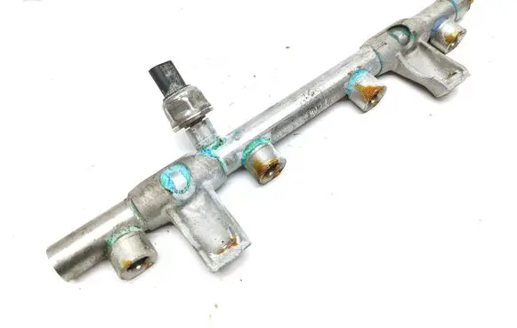 Volkswagen Tiguan Allspace Fuel main line pipe 06L133317L 1947510100