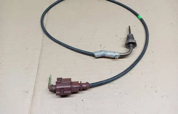 Exhaust gas temperature sensor