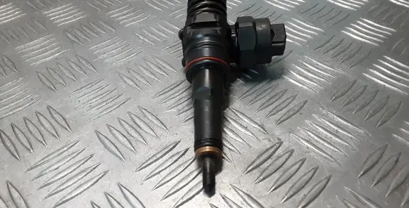 Ford Galaxy Fuel injector 038130073AC 0414720029