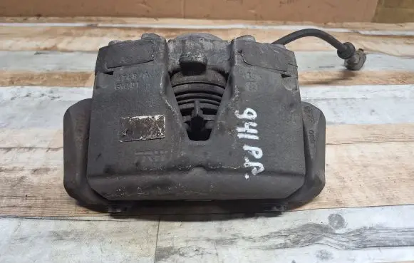 Audi A5 8T 8F Front brake caliper 8K0106P 4748A