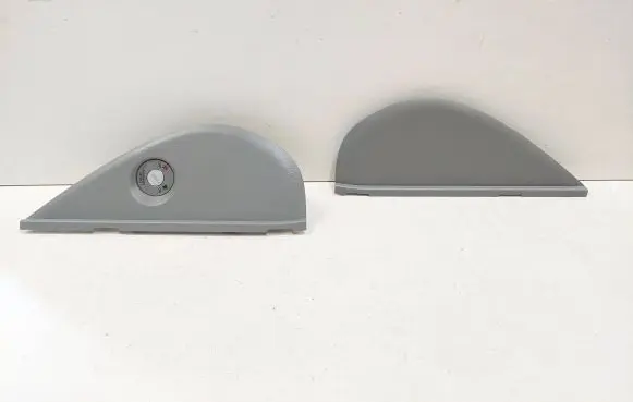 Hyundai Santa Fe Dashboard side end trim 847712B000 847732B000