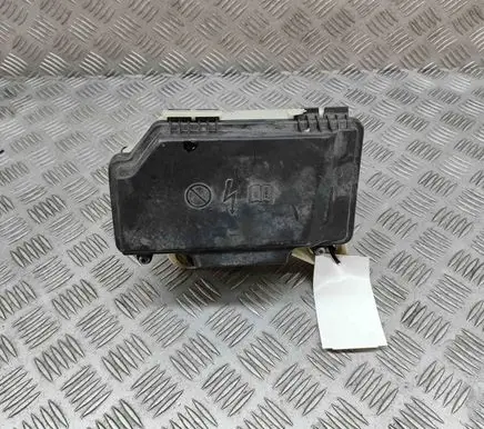 Mercedes-Benz C W205 Fuse box set A2139065706 A2055402328