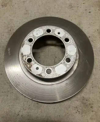 Toyota Hilux VIII Front brake disc