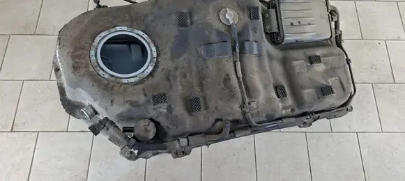 Hyundai Tucson TL Fuel tank 31100D7000