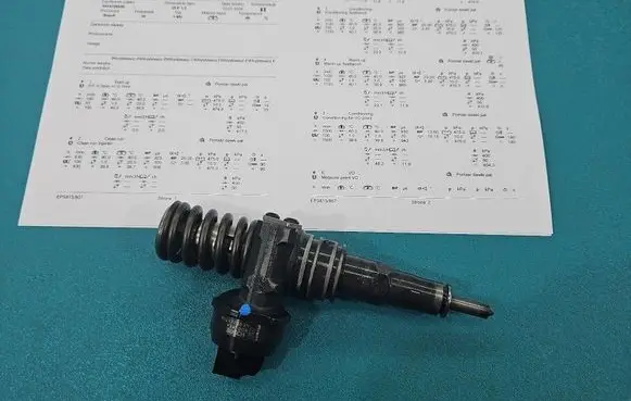Seat Toledo II (1M) Fuel injector 0414720039 IMPRK1540544