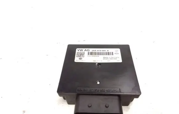 Volkswagen Tiguan Voltage converter/converter module 3AA919041A 0391559408