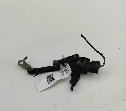 BMW X2 F39 Rear air suspension level height sensor 6870000