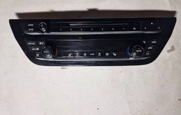 BMW 5 G30 G31 Climate control unit 6826850 11419110 17B283PP0414