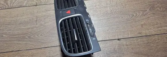 Volkswagen Golf VI Dash center air vent grill 5k0815736