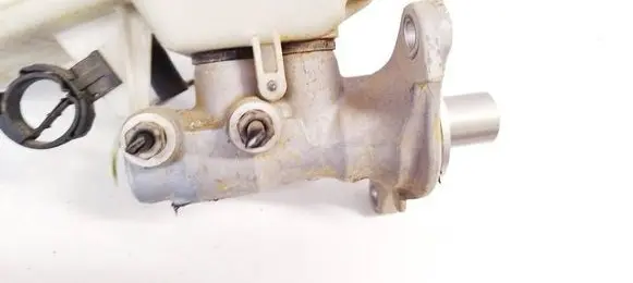 Peugeot 207 Master brake cylinder 