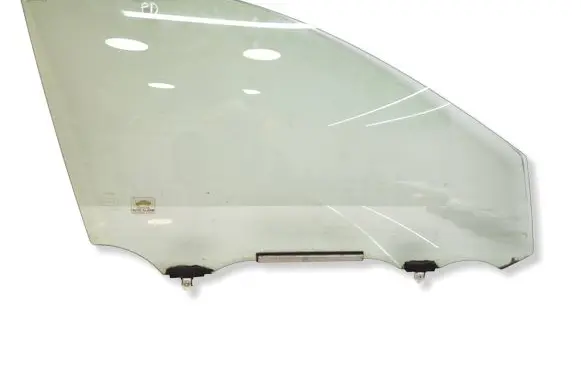 Toyota RAV 4 (XA40) Front door window glass four-door 43R00034 DOT20M2H4AS2