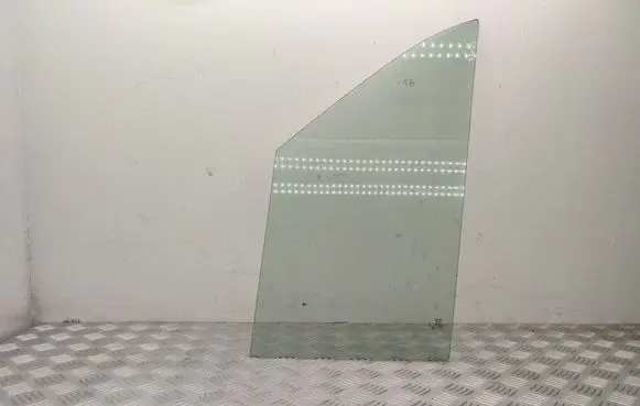 Volkswagen Crafter Front triangle window/glass 43r004025