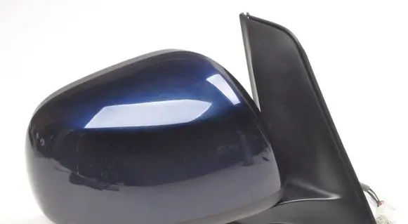 Suzuki SX4 Front door electric wing mirror 