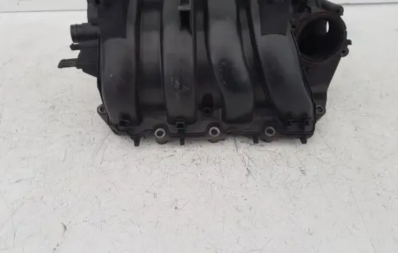 Volkswagen Golf V Intake manifold 03C129711