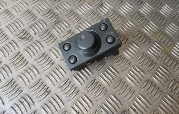 Opel Zafira B Light switch 9185881