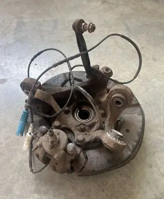 BMW X1 E84 Rear wheel hub spindle/knuckle 6788050