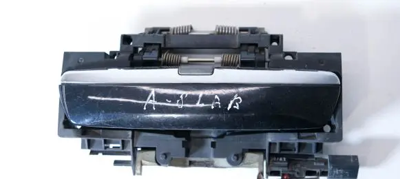 Audi A8 S8 D3 4E Front door exterior handle 4E1837885 4E0839886 4E0839885